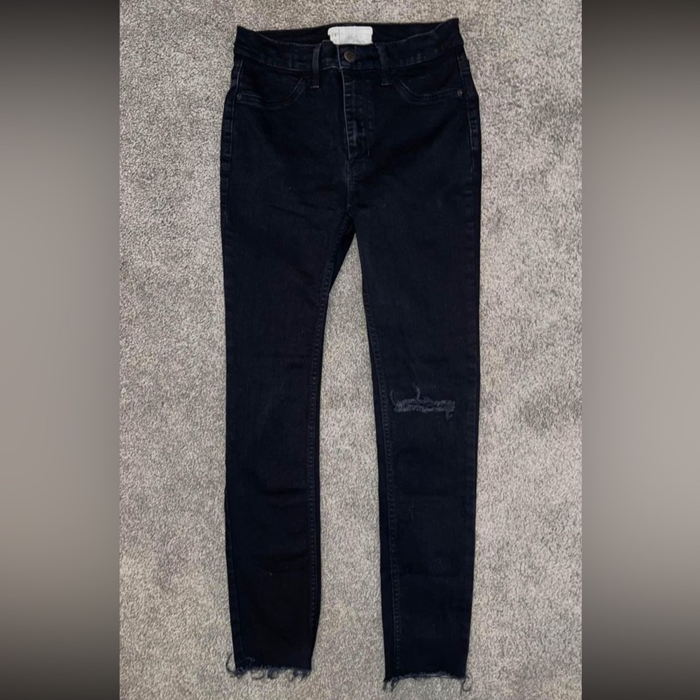 Free people distressed boho skinny jeans size 27 black
